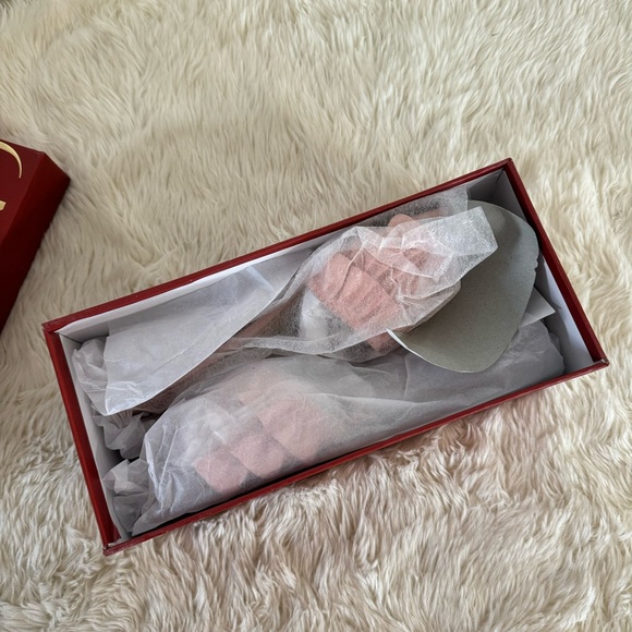 5 for $25 ⭐️ NIB - Blush Ruffle Kitten Wedges Slide Sandals - Picture 10 of 10